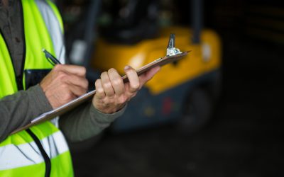 Cómo extender la vida útil de un montacargas con un buen mantenimiento preventivo